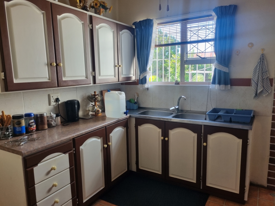 4 Bedroom Property for Sale in Cannon Hill Eastern Cape